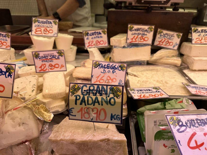 Milan: Guided Street Food Walking Tour with Food Tasting - Look for Milan’s stranger modern symbols