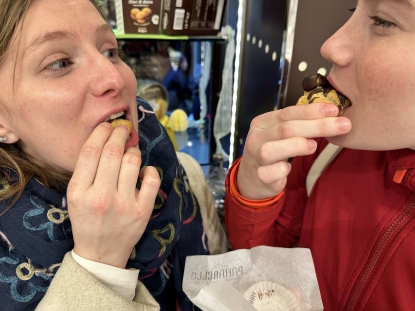 Milan: Guided Street Food Walking Tour with Food Tasting - Taste Milan from north to south