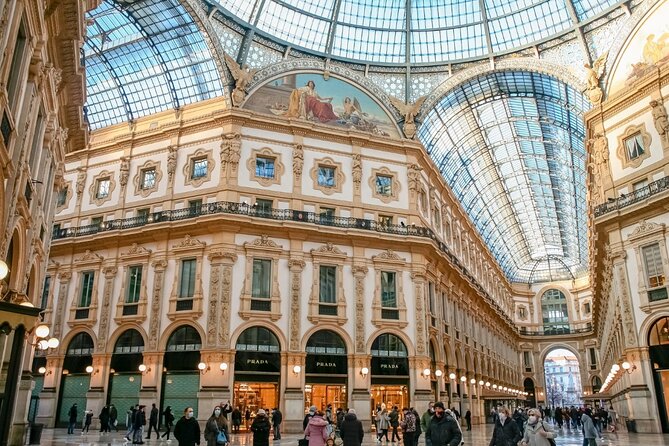 Milan: History & Street Food Tour with Wine Tasting - Starting at Piazza dei Mercanti