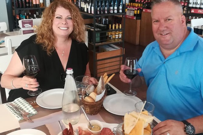 Milan's Authentic Street Food tour: A Gourmet Experience - Private format, group size, and guide quality