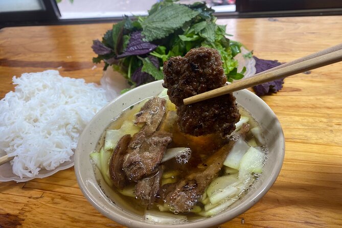 Minh's Unique Street Food Adventure - Should you book Minh’s Unique Street Food Adventure?