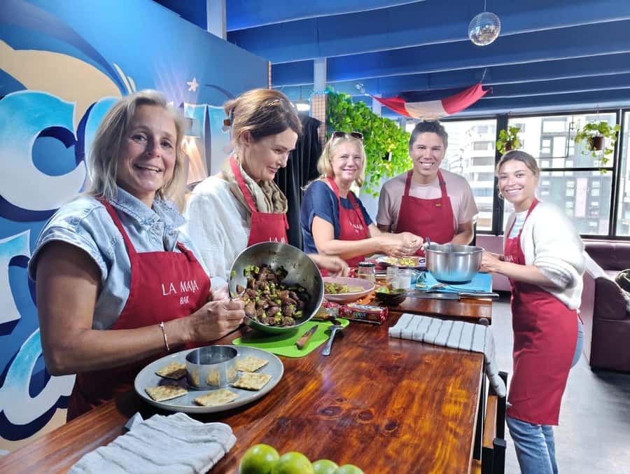 Miraflores: Amazing Peruvian Cooking Class Ceviche Seafood and Pisco Sour - A short introduction to Peru by coast, highlands, and jungle
