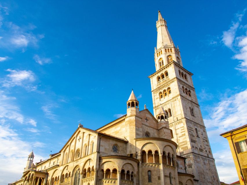 Modena Food Walking Tour with Typical Lunch - Why Modena works so well for a food walk