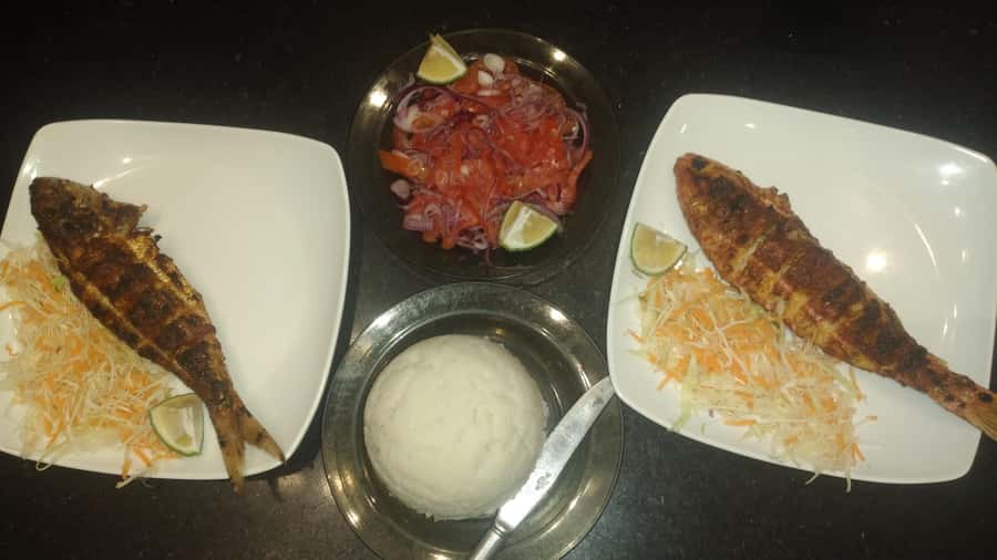 Mombasa:Street food Experience - What happens at Treasury Square Roundabout