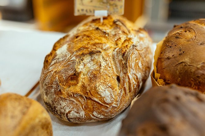 Montmartre Private Food Walking Tour With Locals: The 10 Tastings - Why Montmartre works so well for a food walk