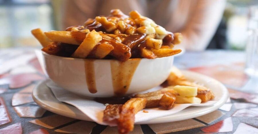 Montreal: Best of Montreal Food Walking Tour with Tastings - Key points to know before booking