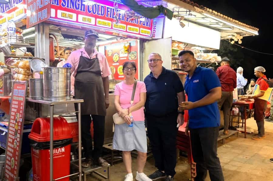 Mumbai Heritage, Street Food & Bazaar Walking Tour - A short ride on Mumbai’s local train