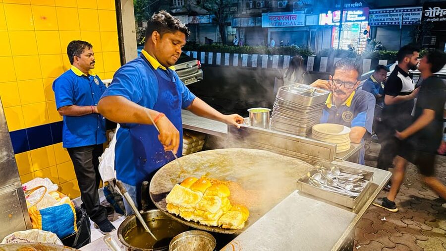 Mumbai: Street Food Tasting Tour - Who should book this food tour
