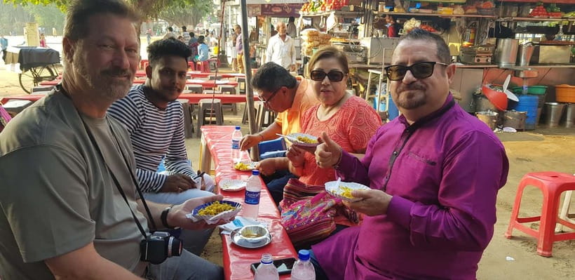 Mumbai: Street Food Tasting Tour - Girgaon Chowpatty and the first wave of snacks
