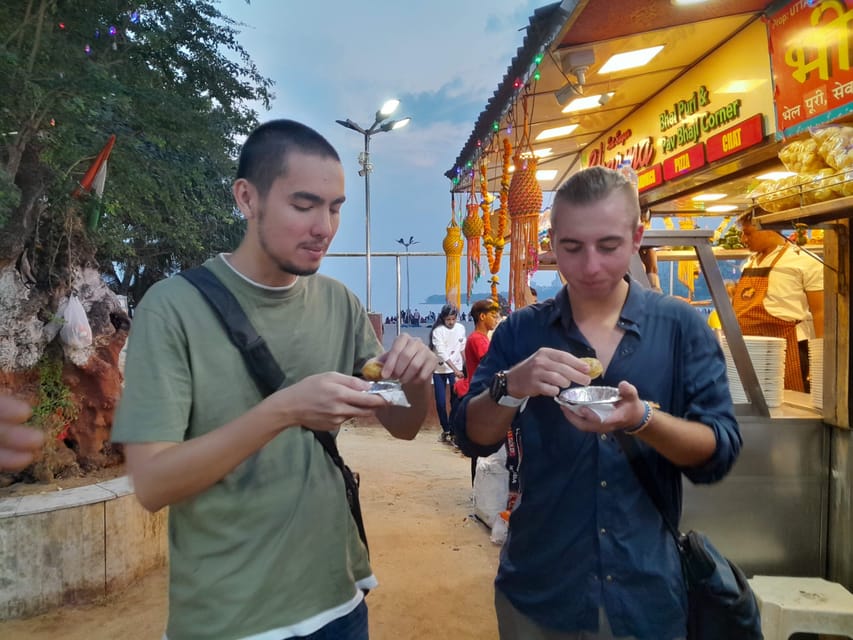Mumbai Street Food Tour with Evening Bazaar Walk - Finishing with 120-year-old fruit ice cream