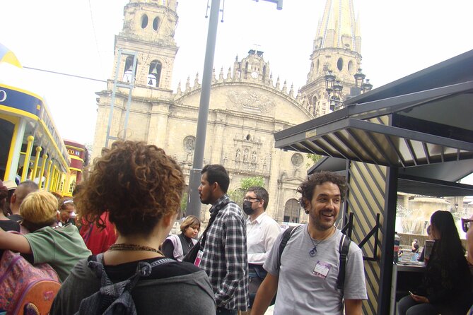 Must-See Walking Tour With A Guide Guadalajara - Palacio de Gobierno and the Hidalgo mural