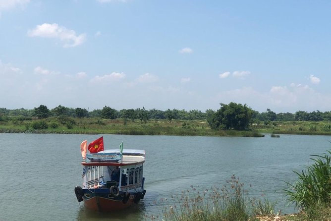 My Son Sunset Trip with Banh Mi and Cruise from Hoi An/ Da Nang - The Thu Bon River boat ride changes the mood