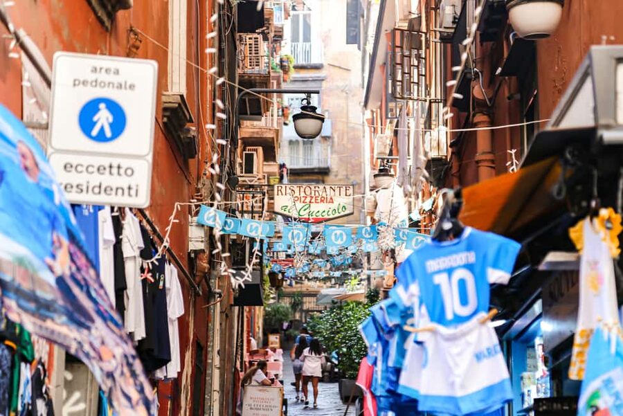Naples: Culture & Street Food with a Local Guide - Walking the line of Spaccanapoli