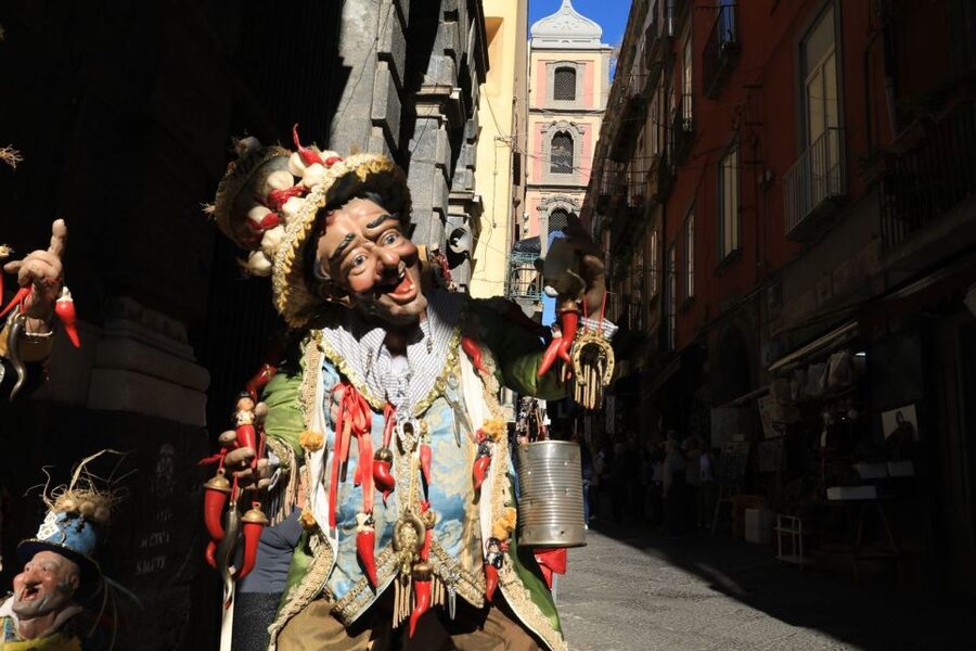 Naples: Culture & Street Food with a Local Guide - Piazza del Gesù Nuovo and its strange facade