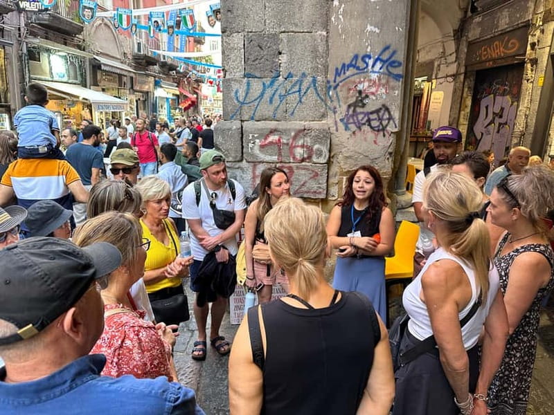 Naples: Street Food and Guided Sightseeing Walking Tour - Spaccanapoli and Via dei Tribunali