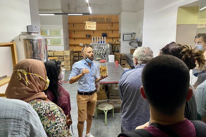 Naples Street Food Tour: Discover Local Flavors with Expert Guide - The guides make the difference