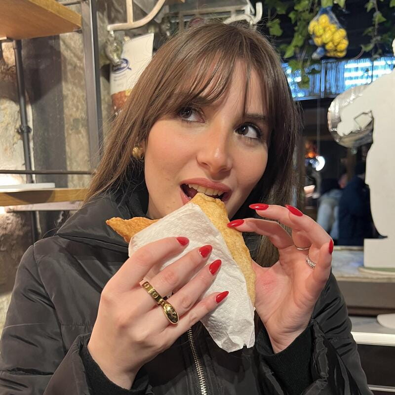 Naples: Street Food Walking Tour with Local Guide - Why this Naples food tour works so well