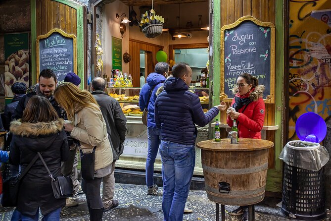 Naples' Ultimate Street Food Tour - Small Group by Do Eat Better - Key things to know before you book