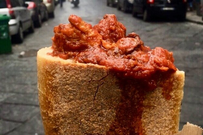 Naples' Ultimate Street Food Tour - Small Group by Do Eat Better - Meeting at Piazza Dante and entering the old center