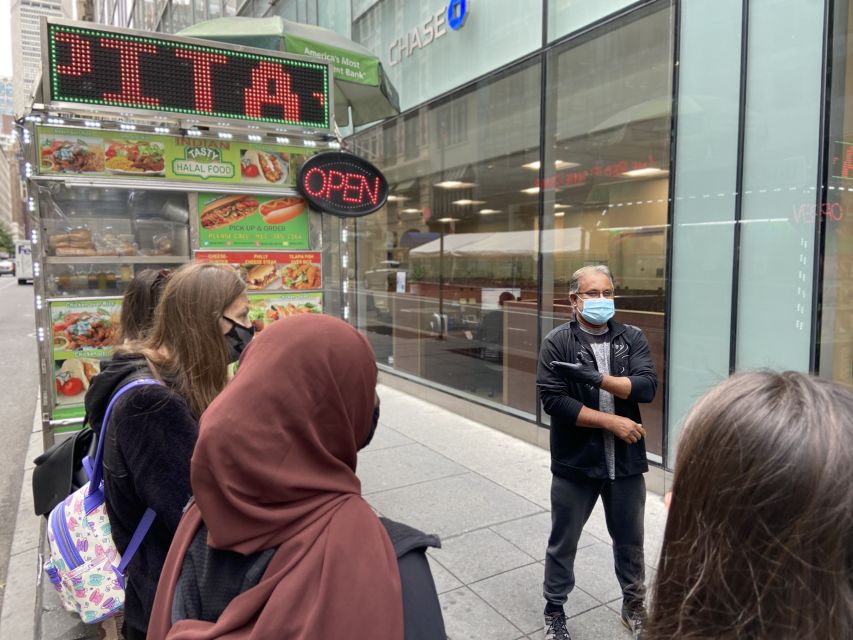 New York: Midtown Manhattan Street Food Walking Tour - What this Midtown food walk is really about