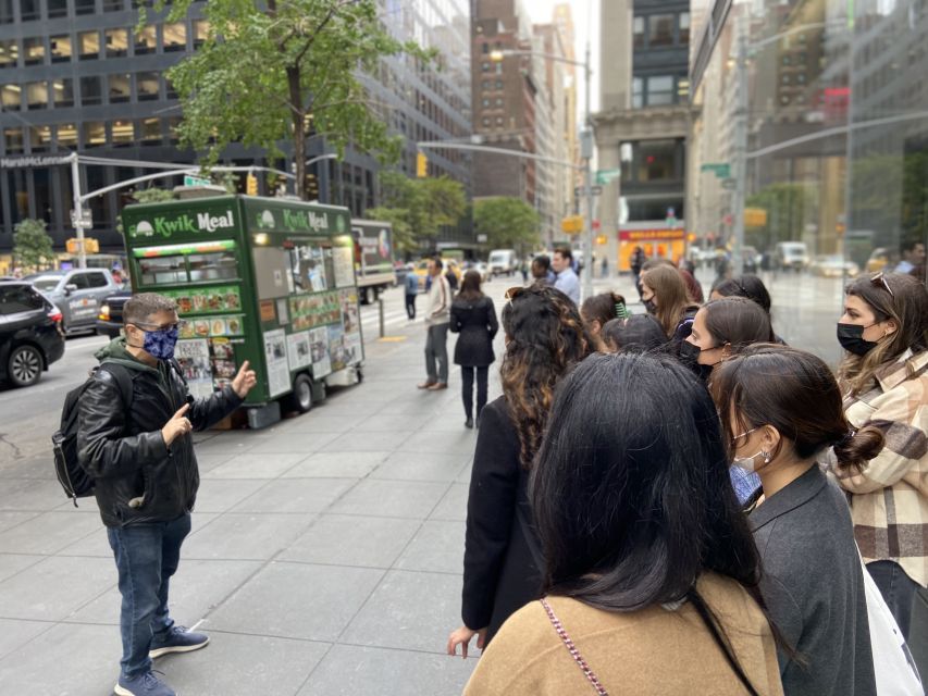 New York: Midtown Manhattan Street Food Walking Tour - Falafel, vegetables, and the practical side of a cart kitchen