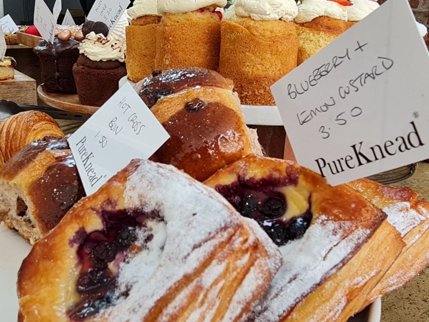 Newcastle: Grainger Town & Quayside Street Food Tour - Grainger Town gives the food a proper setting