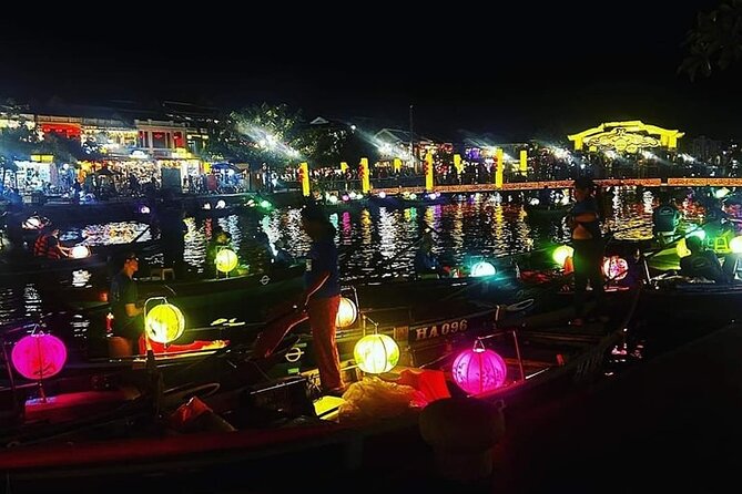 Night Boat Ride in Hoi An- Colourful Lanterns-Pick up at 16:30p.m - Why the lantern hour makes this tour appealing