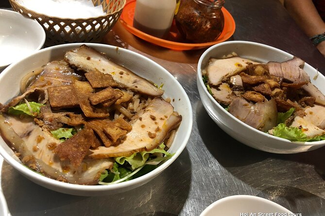 Night Life Street Food Tours Hoi An - The dishes that make this tour worthwhile