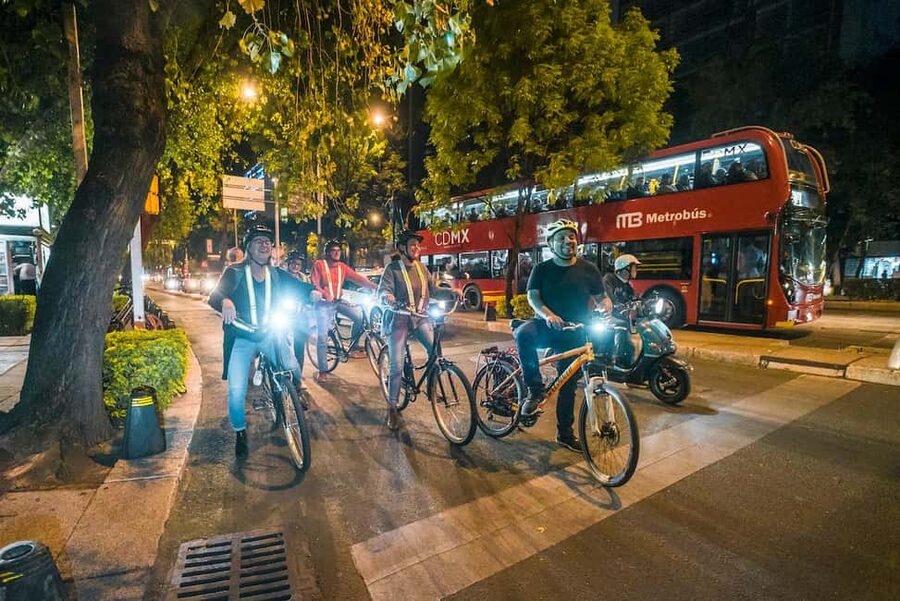 Night Street Food Bike Tour Mexico City - Why this bike tour works as a first night in Mexico City