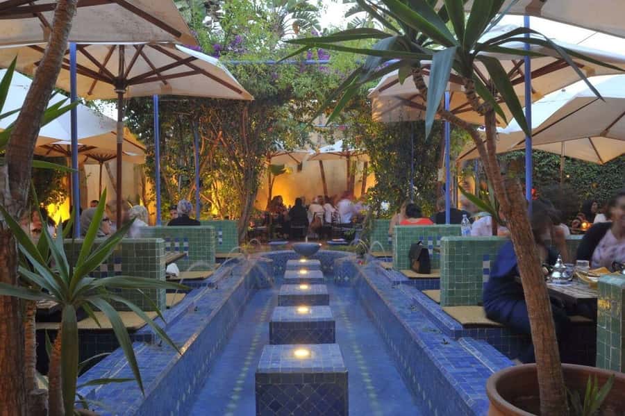 Night Tour of Casablanca with Street Food Tasting - Casablanca after sunset: what this tour is really about