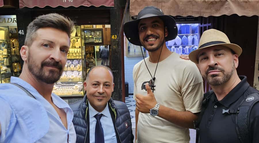 Night Tour of Casablanca with Street Food Tasting - Habous: shopping, food, and a longer pause