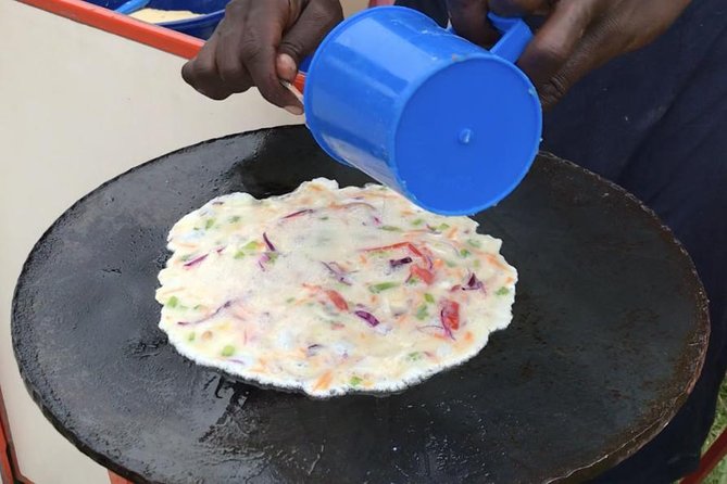 Nighttime Boda Boda Street Food Tour - Rolex wraps: Kampala’s famous quick meal