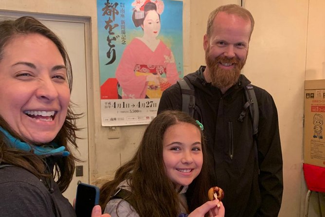 Nishiki Market Brunch Walking Tour (7 Tastings + Brunch) - Nishiki Tenmangu adds a quiet pause