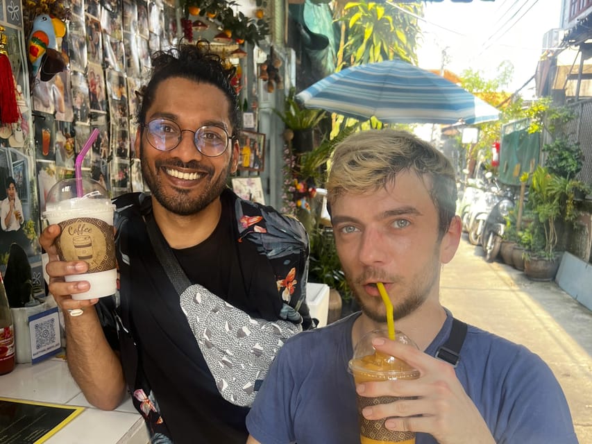 No Diet Club - Local food tour in Bangkok with many tastings - Chinatown, Little India, and the temple district