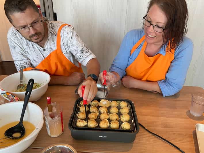 Okonomiyaki or Ramen&Gyoza Class with Local Shop Tour - Choosing between Okonomiyaki, Yakisoba, and Takoyaki