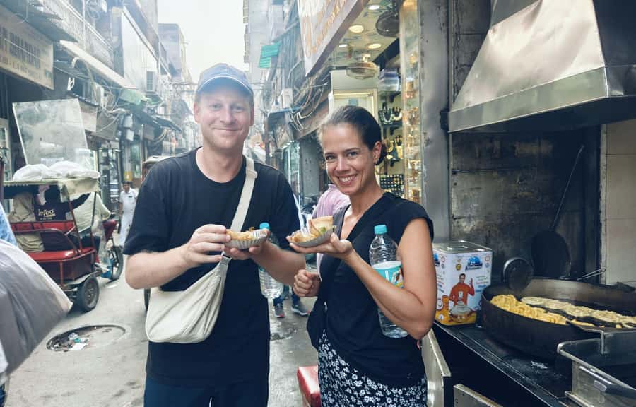 Old Delhi: 3-hour Street Food Tour - Jalebi, samosa, and the first burst of flavor