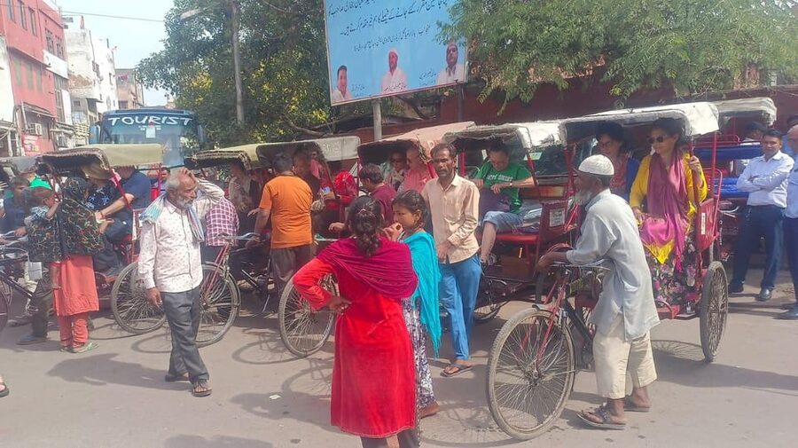 Old Delhi: Chandni Chowk, Food Tasting & Tuk Tuk Ride - Comfort, pace, and practical limits