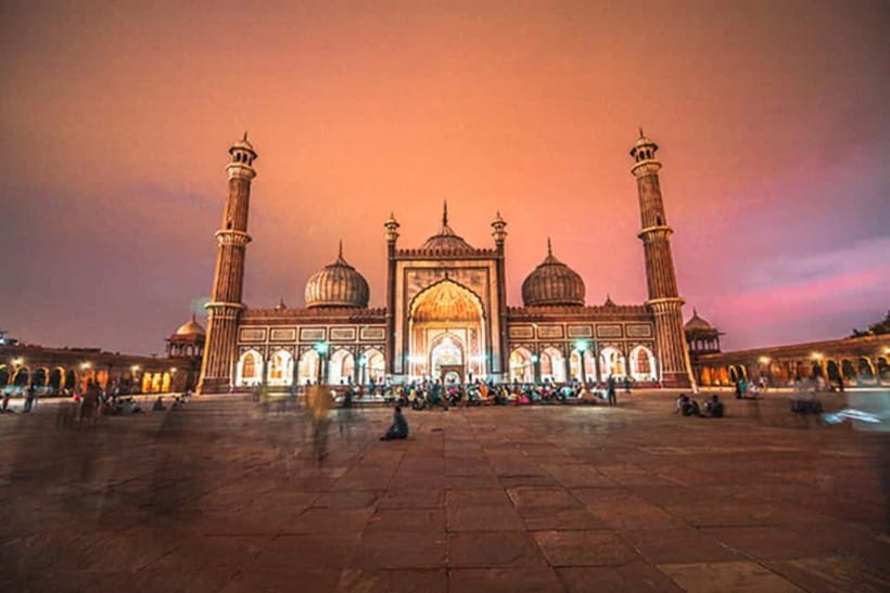 Old Delhi: Chandni Chowk, Food Tasting & Tuk Tuk Ride - The Red Fort in a 30-minute stop