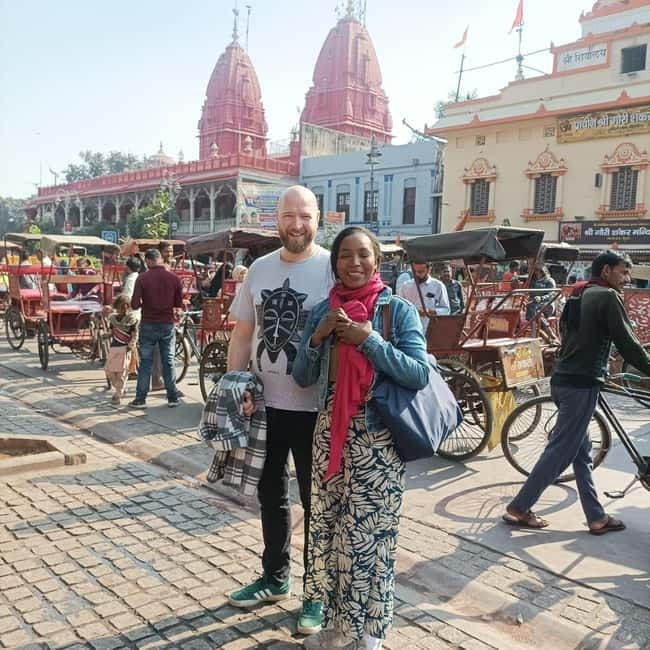 Old Delhi: Chandni Chowk, Food Tasting & Tuk Tuk Ride - India Gate and the ride past Parliament