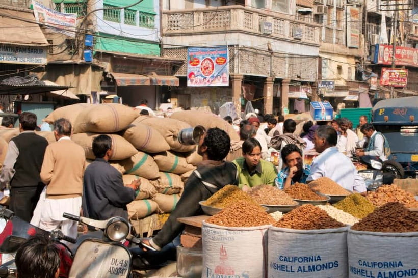 Old Delhi: Chandni Chowk, Food Tasting & Tuk Tuk Ride - Starting with Jama Masjid and Mughal Delhi