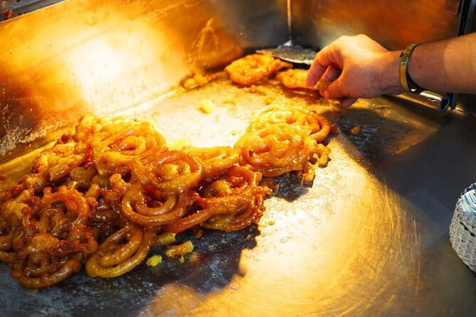 Old Delhi Street Food and Spice Market Tour - Meeting in Connaught Place and taking the metro