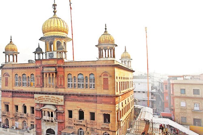 Old Delhi Temples, Cultural, Heritage Walking Street Food Tour - The nine houses of Naughara