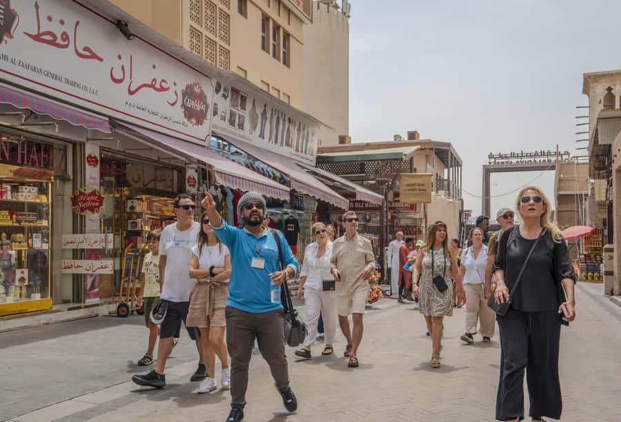 Old Dubai Historic Guided Tour: Creek, Street Food & Souks - Al Fahidi, Al Fahidi Fort, and Bur Dubai Souk
