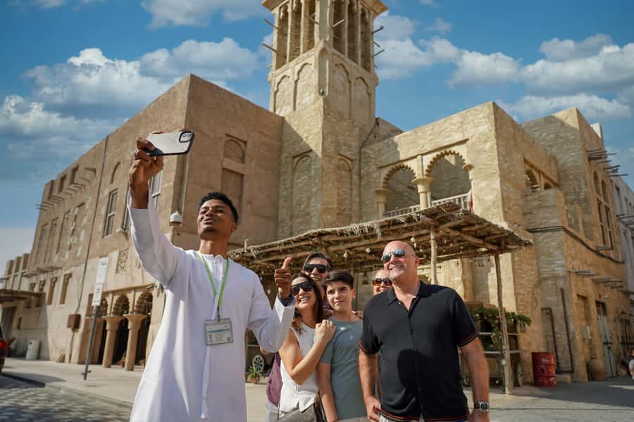 Old Dubai: Premium Guided Tour with Street Food & Abra Ride - Why this Old Dubai tour works