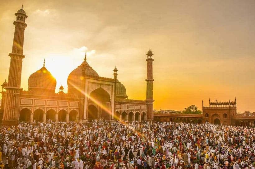 Old & New Delhi Full or Halfday Guided Tour with Street Food - A Full Day of Delhi in One Private Car
