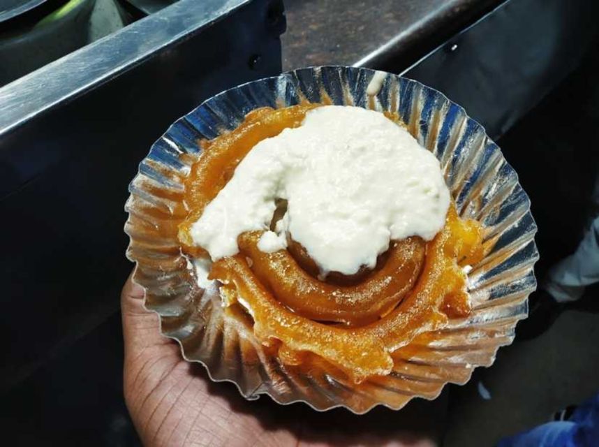 Old & New Delhi Full or Halfday Guided Tour with Street Food - The Red Fort and Chandni Chowk