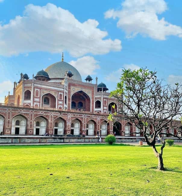 Old & New Delhi Private Day Tour with Expert Guide - Why this private Delhi tour works well