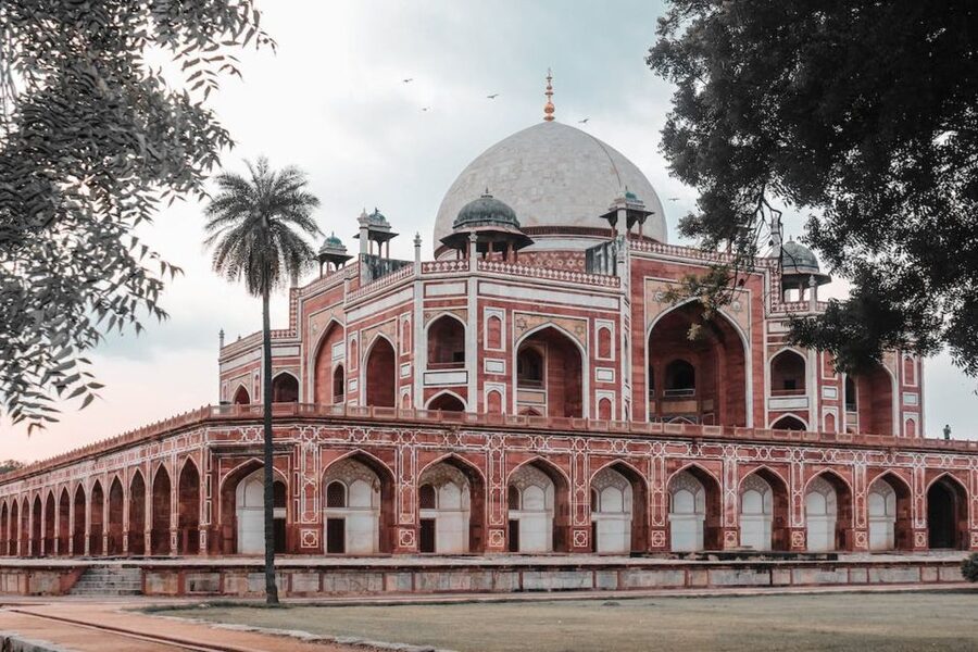Old & New Delhi Private Day Tour with Expert Guide - Lotus Temple offers a change of shape and purpose