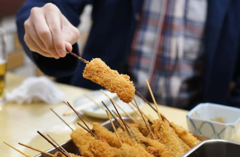 Osaka: Food Tour Kuromon Market & Dotonbori with Guide - Starting outside Hotel Royal Classic Osaka