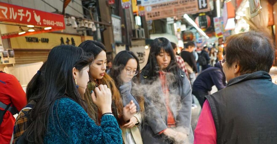 Osaka: Kuromon Market Food Walking Tour (6 stops, 6 tastes) - Sennichimae Doguyasuji and the pleasure of useful souvenirs